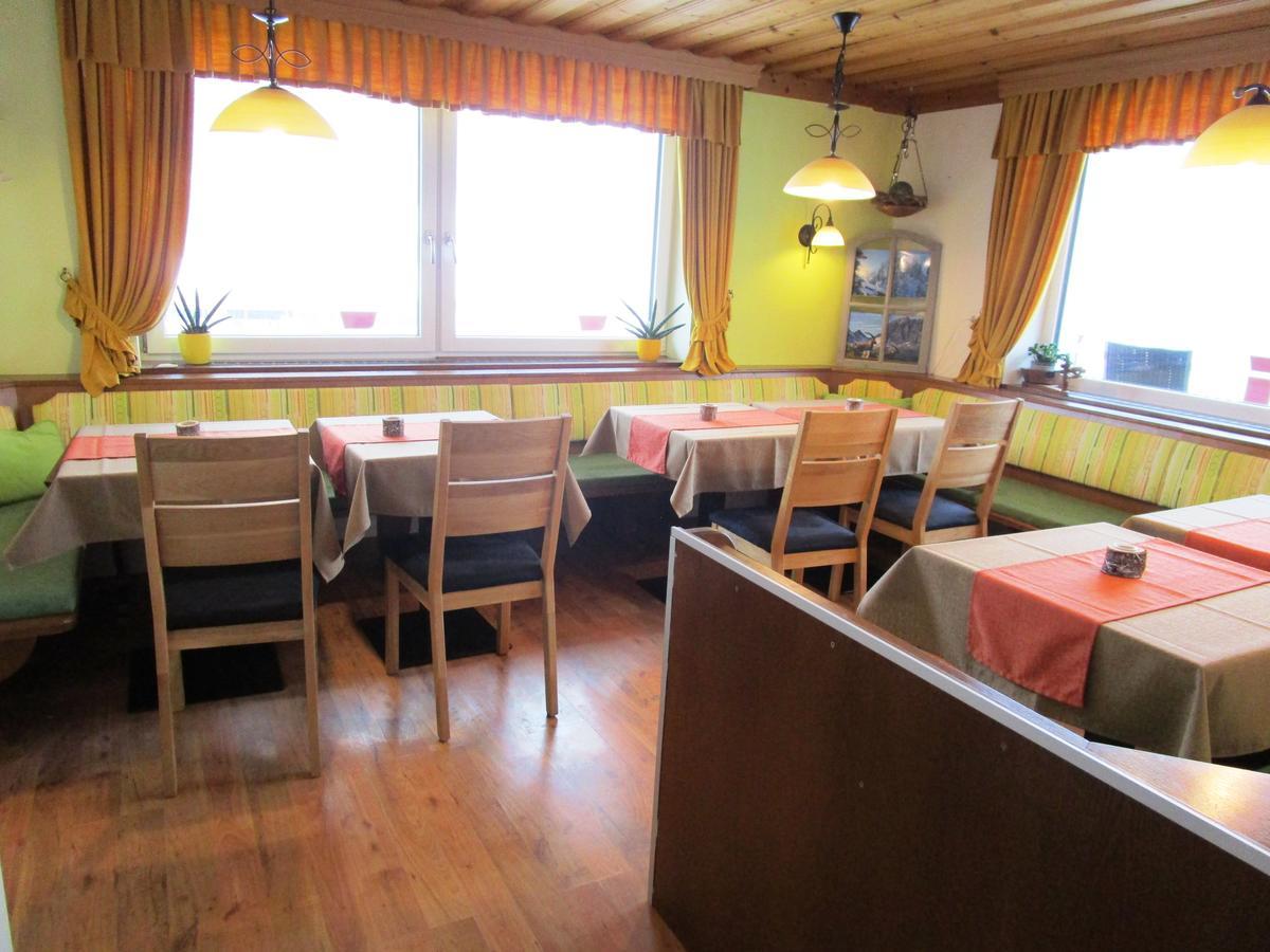 Hotel Pension Echo Lech am Arlberg Zimmer foto